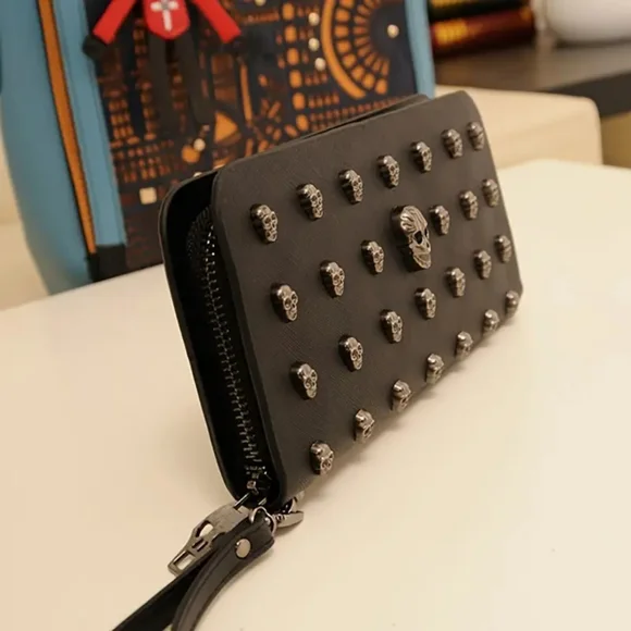 Wristlet Wallet w Raised Metal Skulls (NWT) - Picture 3 of 5